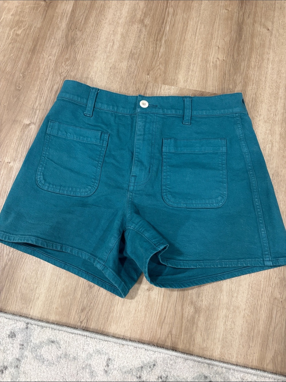 Madewell Emmett 2.0 Patch-Pocket Shorts